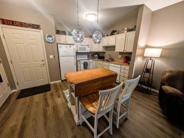 2231 Penn Place, Unit 316, North Saint Paul, MN 55109