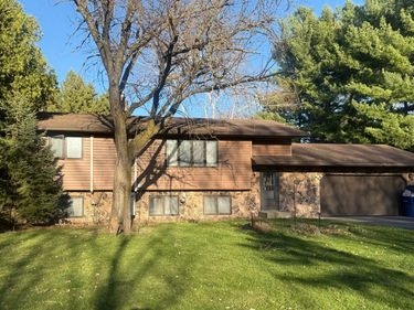1748 Cypress Road, Saint Cloud, MN 56303