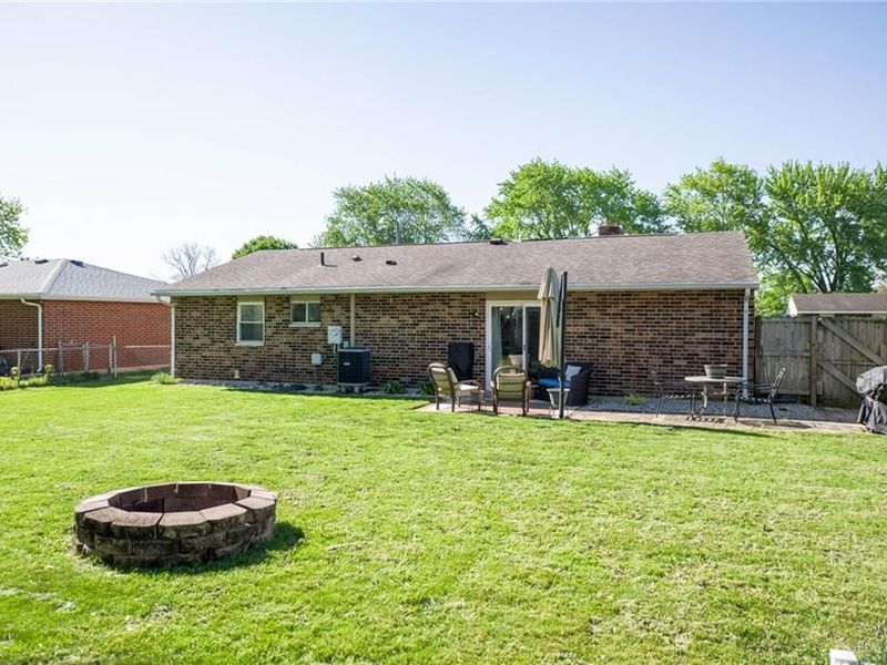 2407 Waterford Drive, Troy, OH 45373 Photo 24