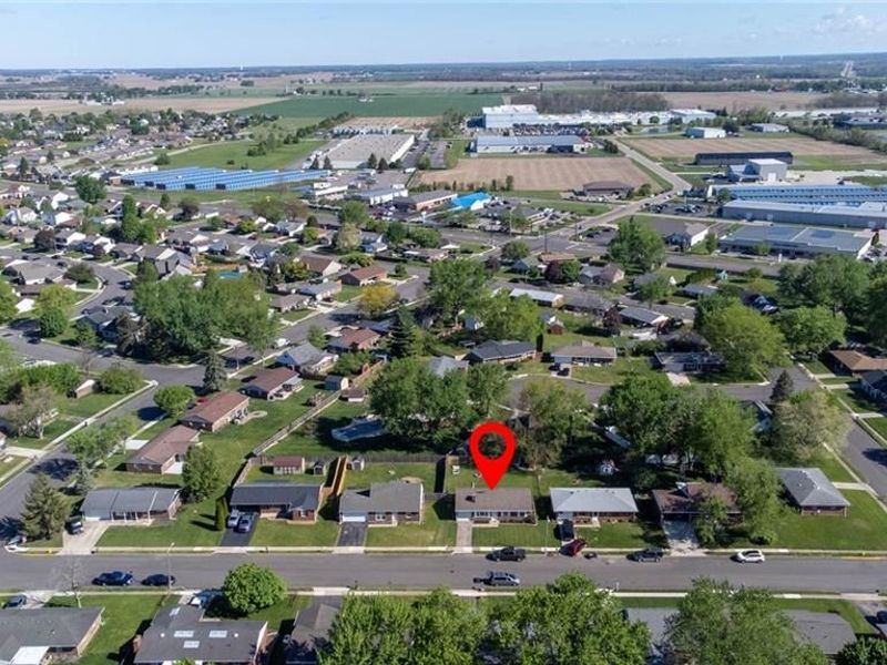 2407 Waterford Drive, Troy, OH 45373 Photo 26