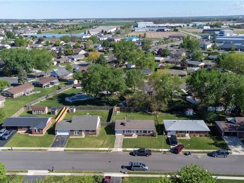 2407 Waterford Drive, Troy, OH 45373 Photo 28