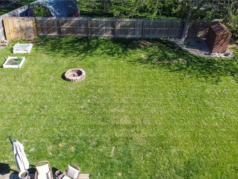 2407 Waterford Drive, Troy, OH 45373 Photo 34