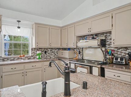 5757 Thornicroft Dr, Valley Springs, CA 95252 Photo