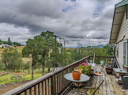 5757 Thornicroft Dr, Valley Springs, CA 95252 Photo