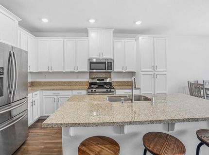 7809 Finnhorse Way, Sacramento, CA 95828 Photo