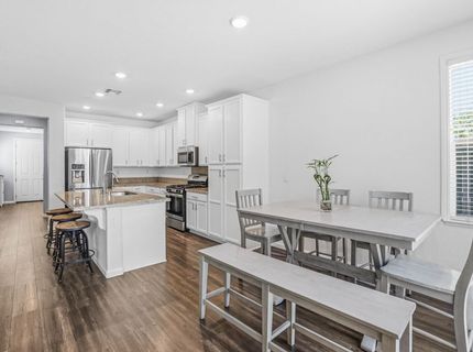 7809 Finnhorse Way, Sacramento, CA 95828 Photo