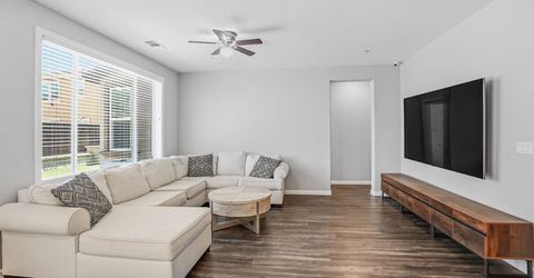 7809 Finnhorse Way, Sacramento, CA 95828 Photo