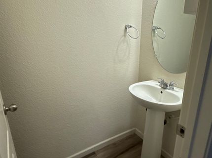 4433 Orchard Ct, Stockton, CA 95210 Photo