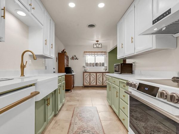 1213 E A St, Oakdale, CA 95361