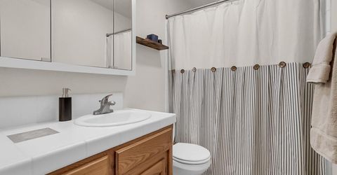 1213 E A St, Oakdale, CA 95361 Photo