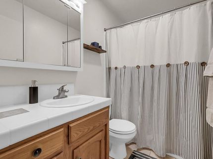 1213 E A St, Oakdale, CA 95361 Photo