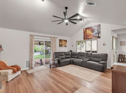 1213 E A St, Oakdale, CA 95361 Photo