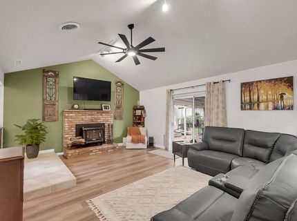 1213 E A St, Oakdale, CA 95361 Photo