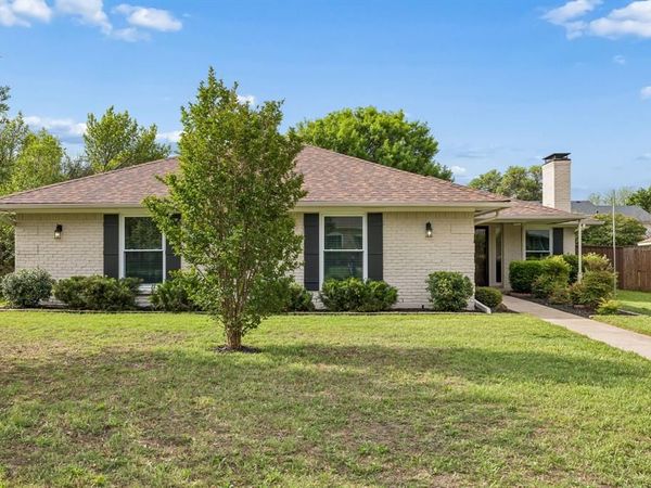 1820 Auburn Drive, Richardson, TX 75081