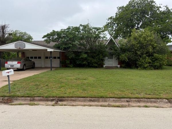 3357 Green Acres Road , Abilene, TX 79605