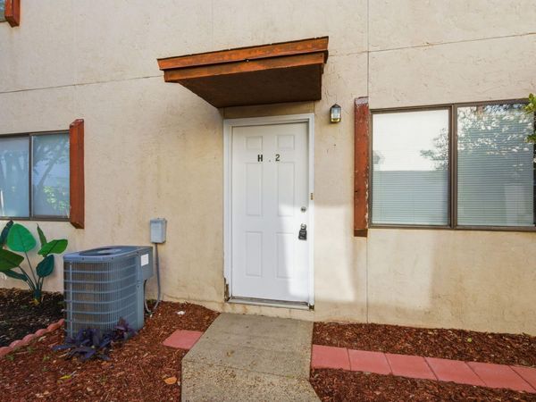 710 Legion Drive, Unit #H2, Destin, FL 32541