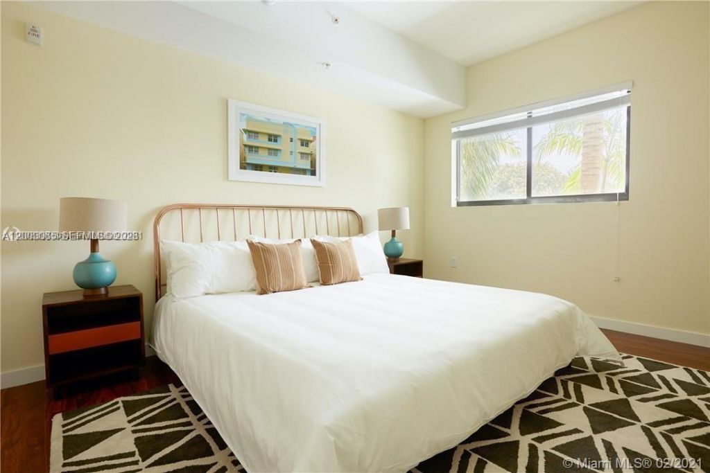 568 NE 66th St , Unit 501, Miami, FL 33138 Photo