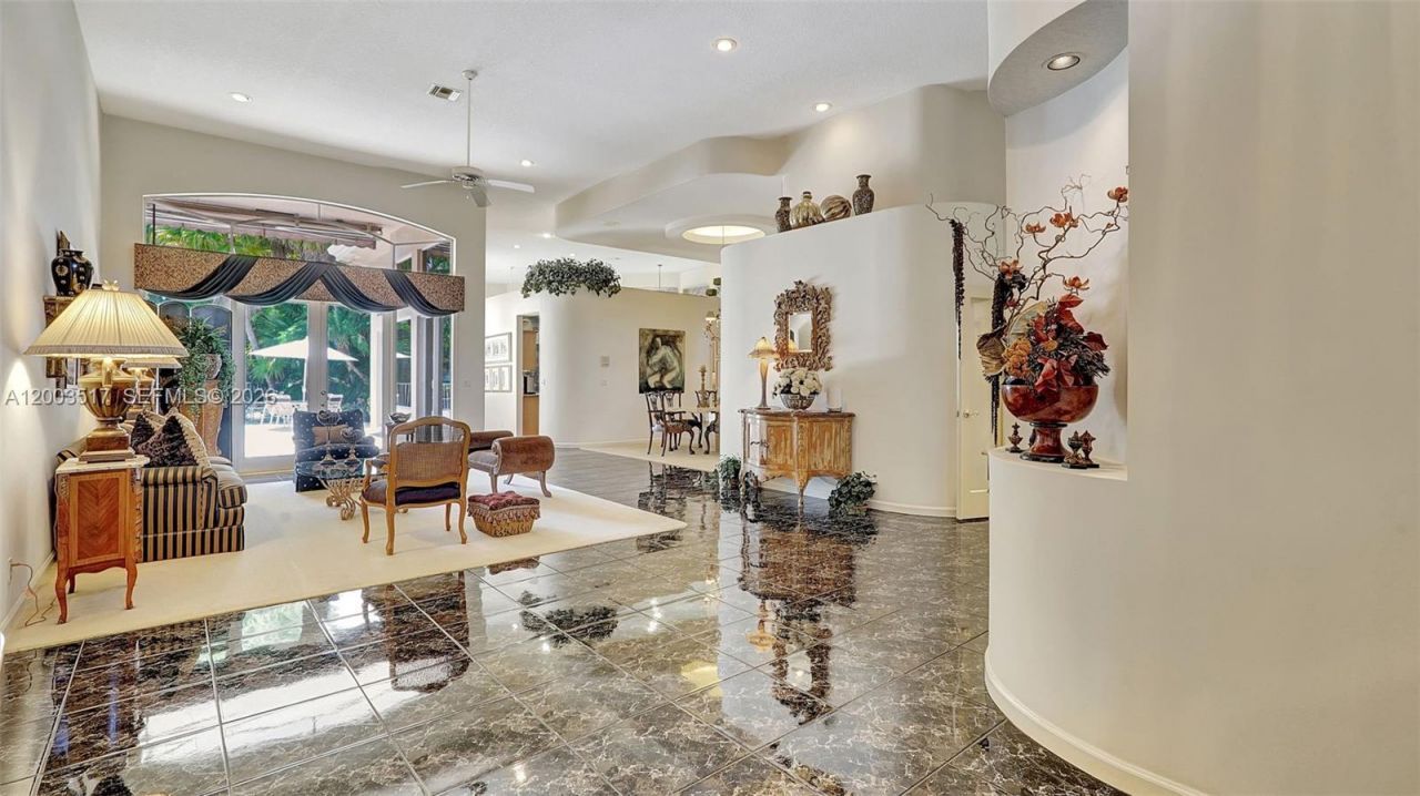 681 NW 100th Ter, Plantation, FL 33324 Photo