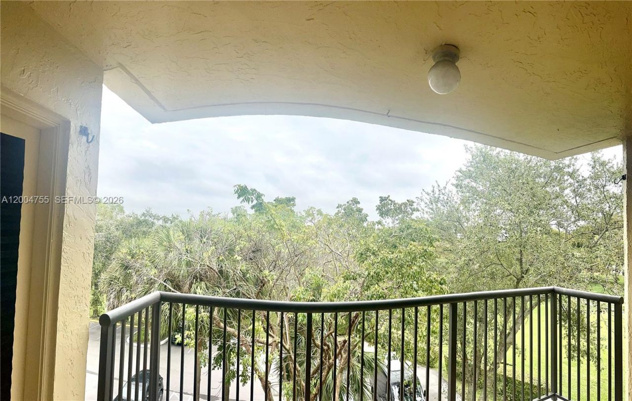 6601 SW 116th Ct , Unit 403, Miami, FL 33173 Photo