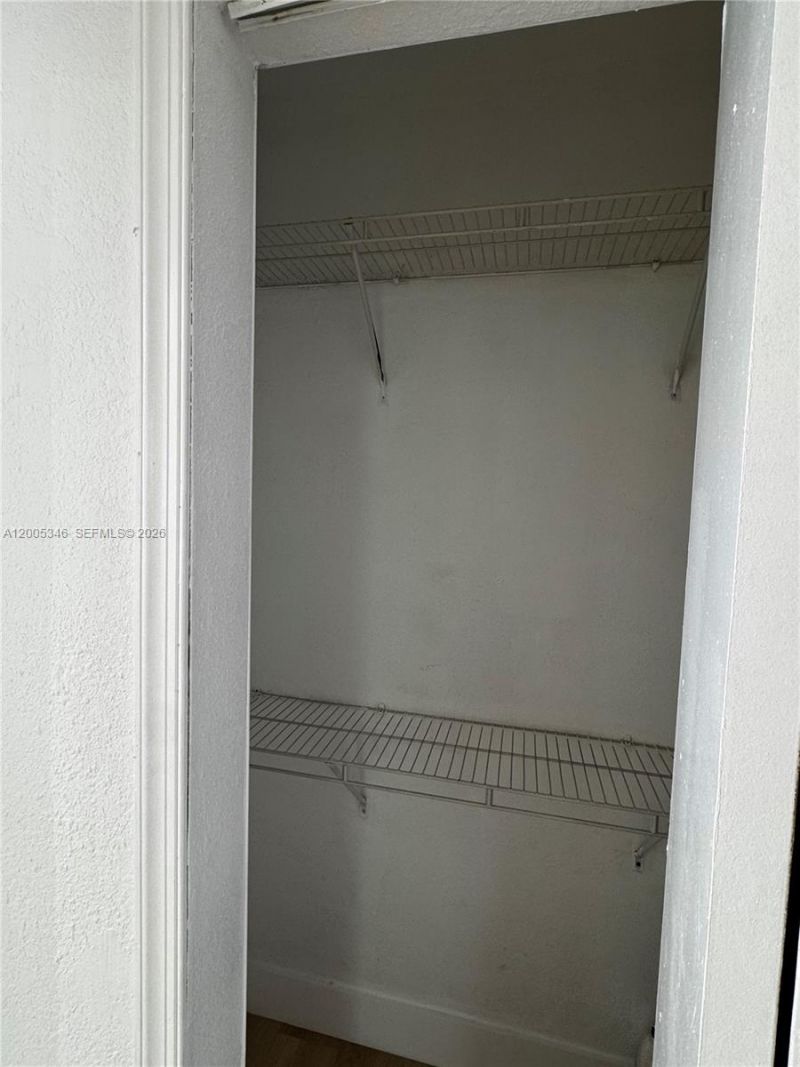 7928 Harding Ave , Unit 7, Miami Beach, FL 33141 Photo