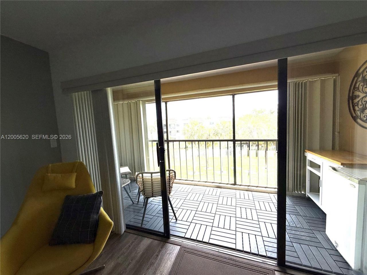 230 Lakeview Dr , Unit 307, Weston, FL 33326 Photo
