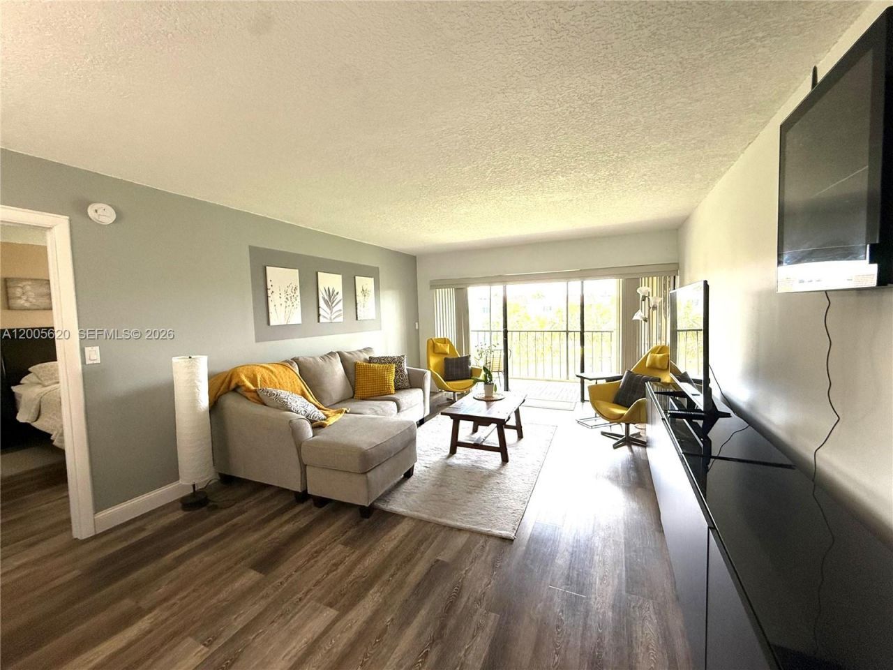 230 Lakeview Dr , Unit 307, Weston, FL 33326 Photo