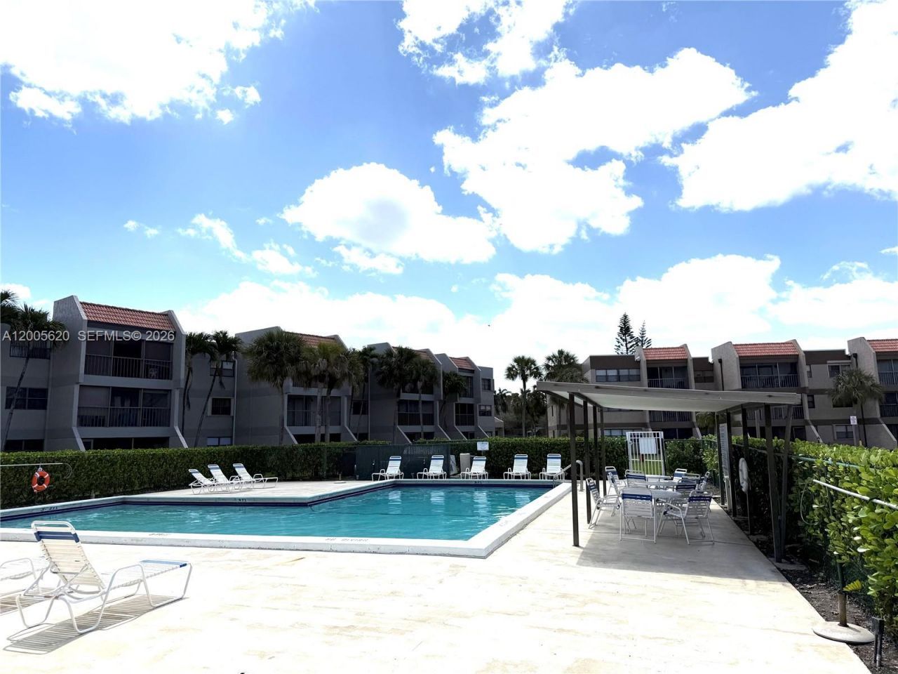 230 Lakeview Dr , Unit 307, Weston, FL 33326 Photo