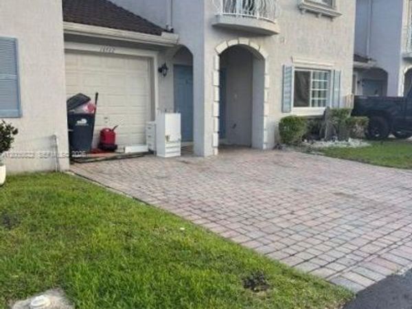 14562 SW 29th Ter, Unit 14562, Miami, FL 33175