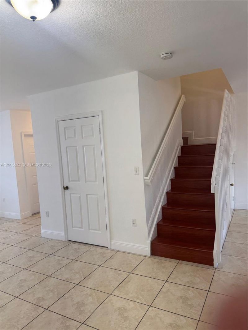 14562 SW 29th Ter, Unit 14562, Miami, FL 33175 Photo