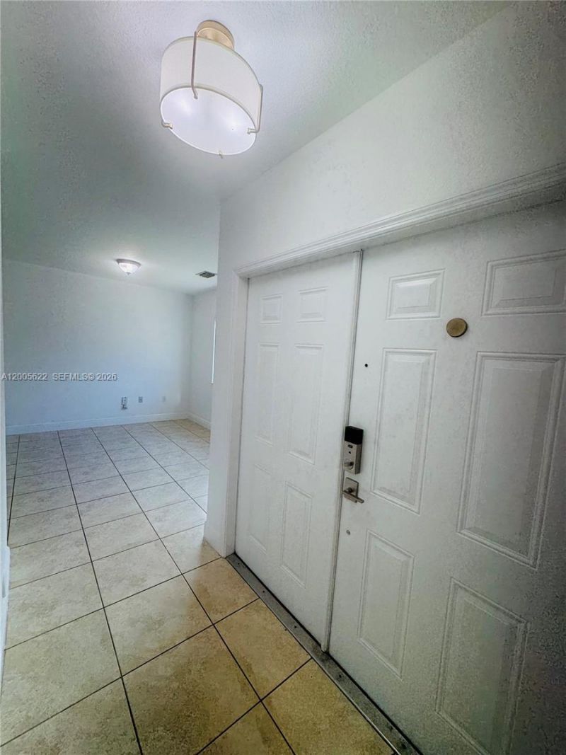 14562 SW 29th Ter, Unit 14562, Miami, FL 33175 Photo