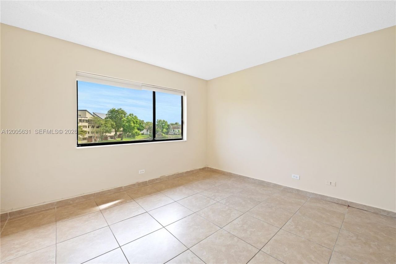 6601 SW 116th Ct , Unit 404, Miami, FL 33173 Photo