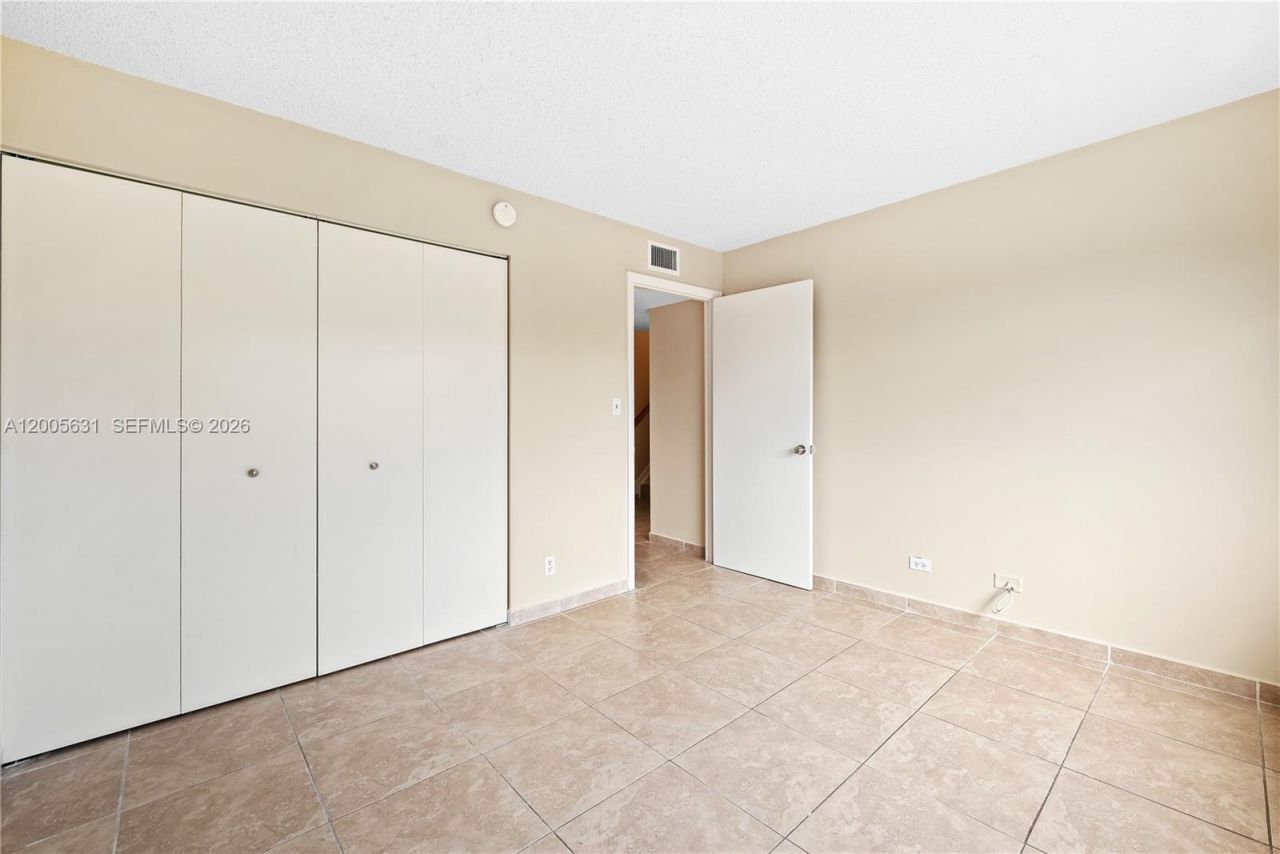6601 SW 116th Ct , Unit 404, Miami, FL 33173 Photo