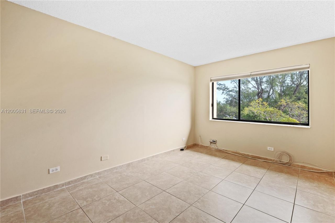 6601 SW 116th Ct , Unit 404, Miami, FL 33173 Photo