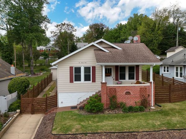 1023 Arlington Avenue, Bristol, VA 24201