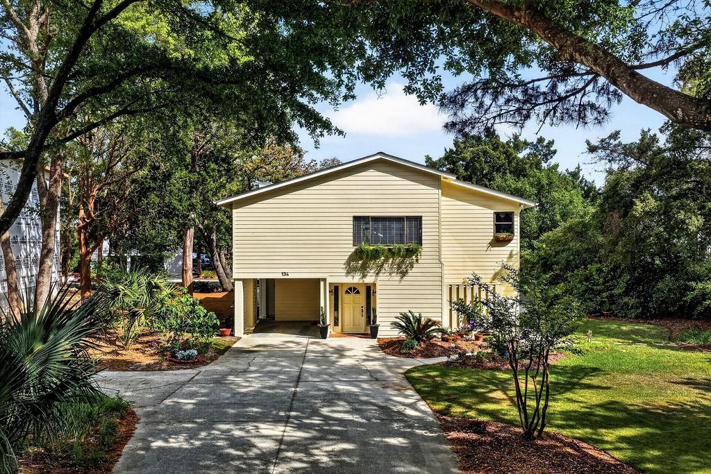 134 Hanover St., Pawleys Island, SC 29585 Main Photo