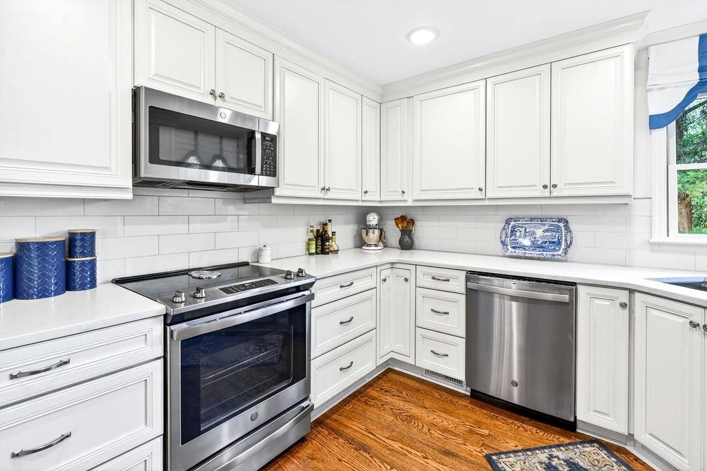 134 Hanover St. Photo 34