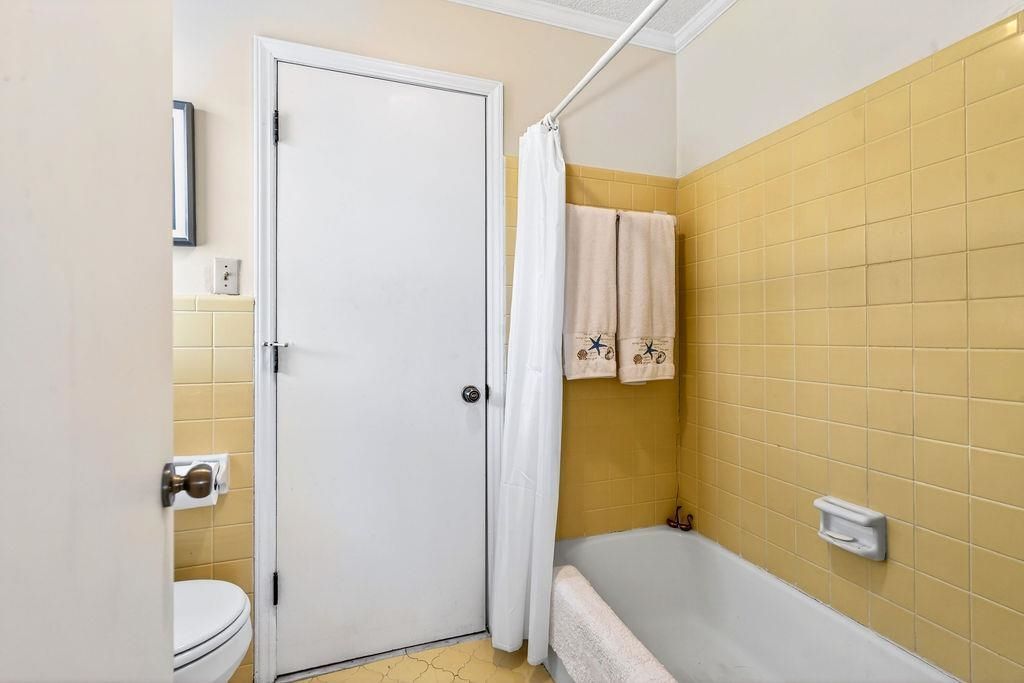 134 Hanover St. Photo 51