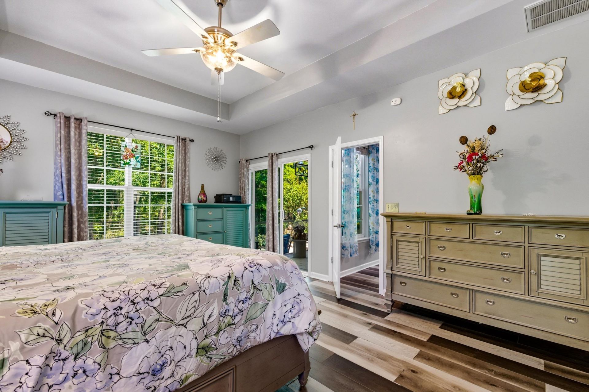 1528 Claremont Ct.  Photo 14