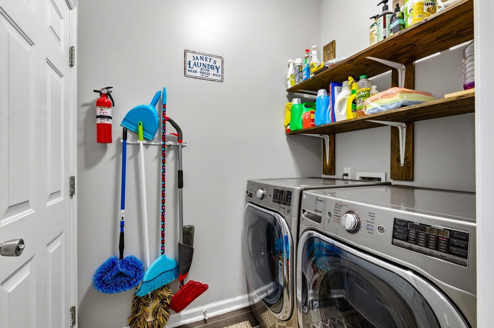 1528 Claremont Ct.  Photo 23