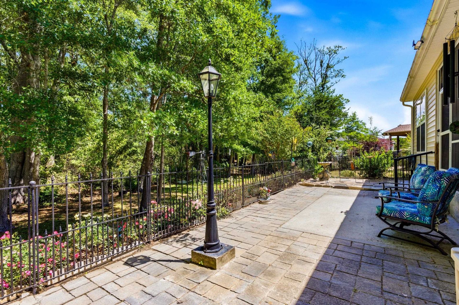 1528 Claremont Ct.  Photo 27