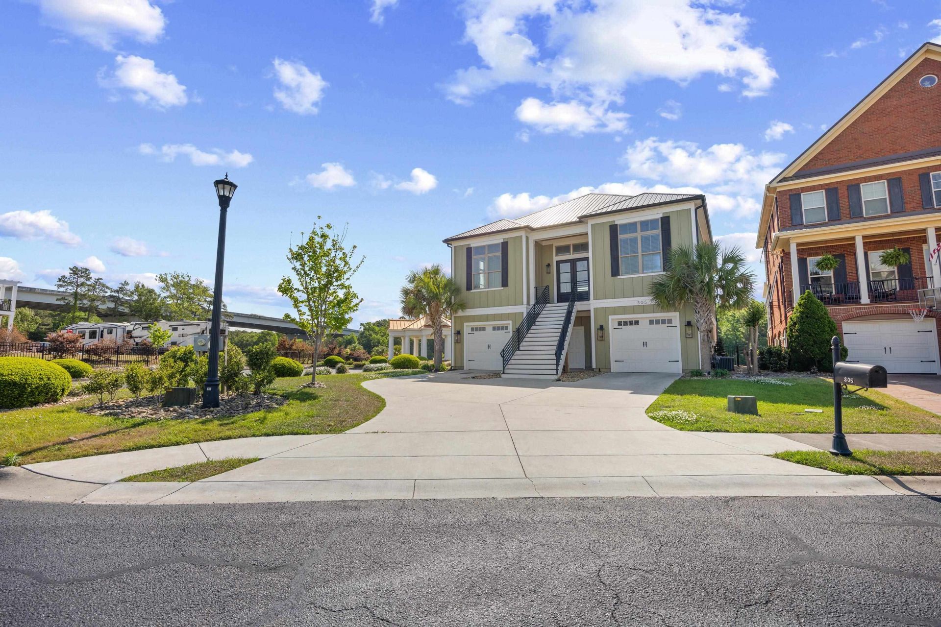 305 Harbour View Dr. Photo 36