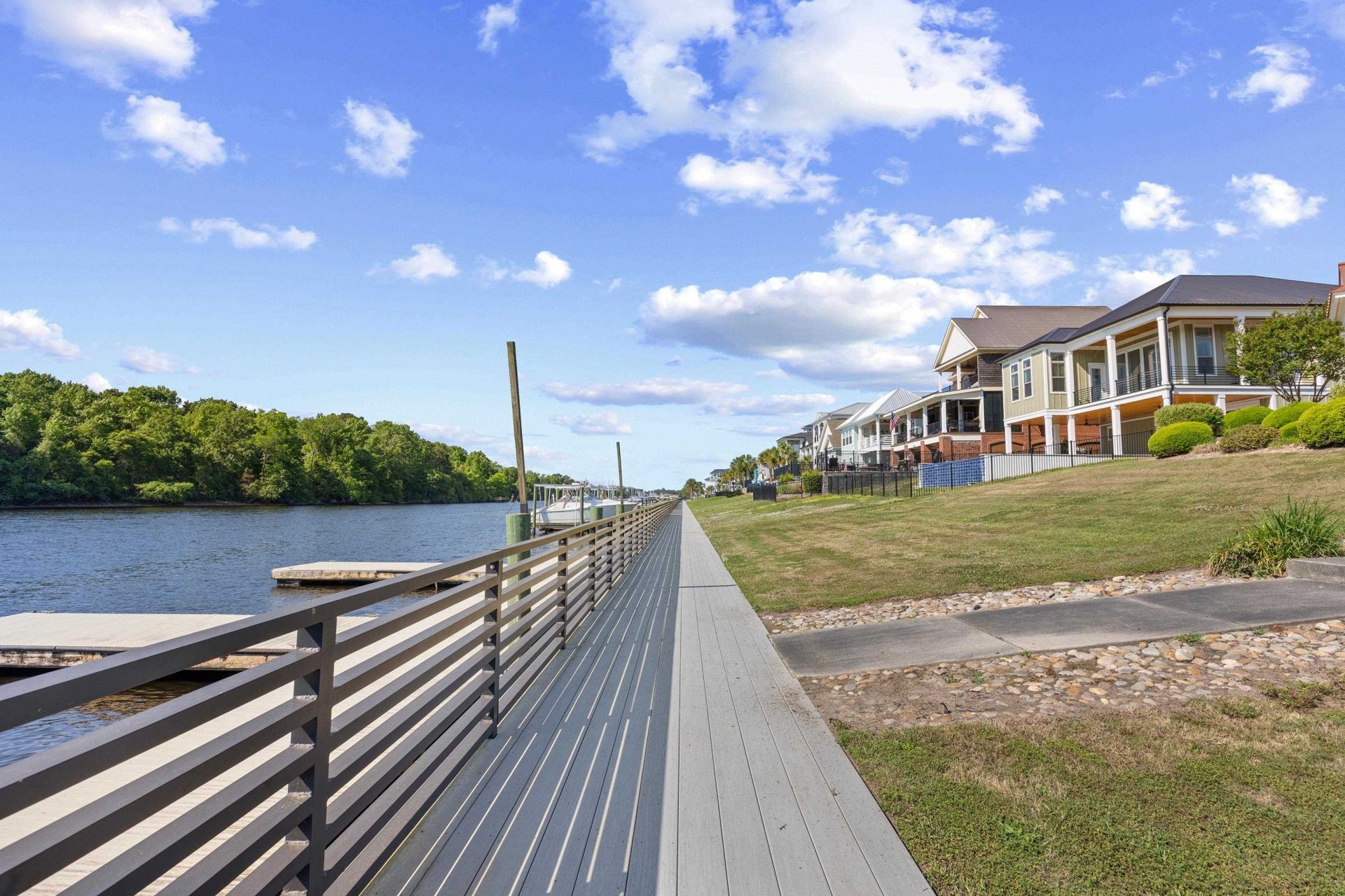 305 Harbour View Dr. Photo 46
