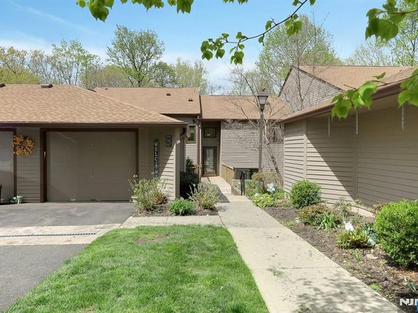 257 Mountain View Drive, MAHWAH, NJ 07430