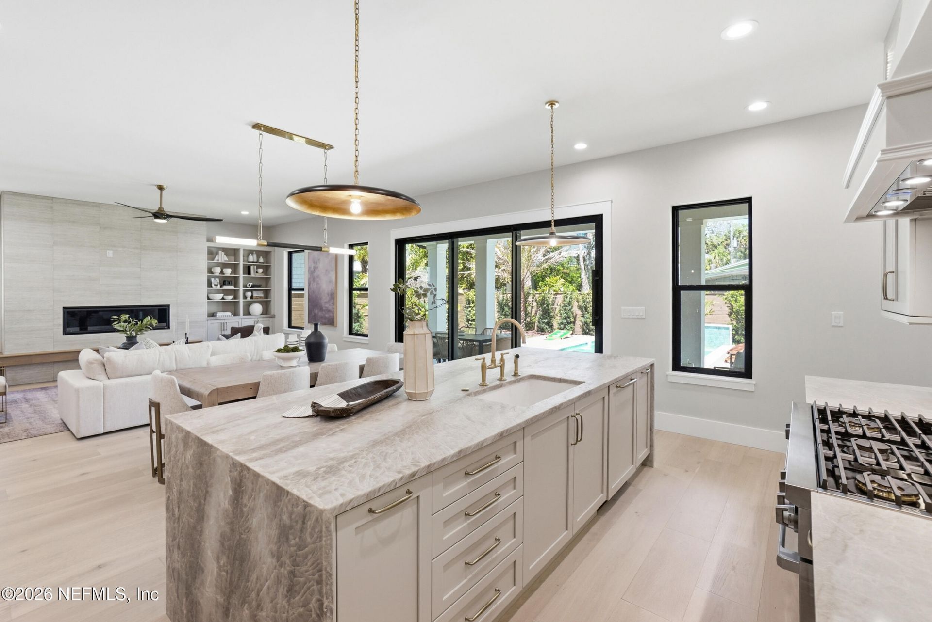 371 9th Street, Atlantic Beach, FL 32233 Photo