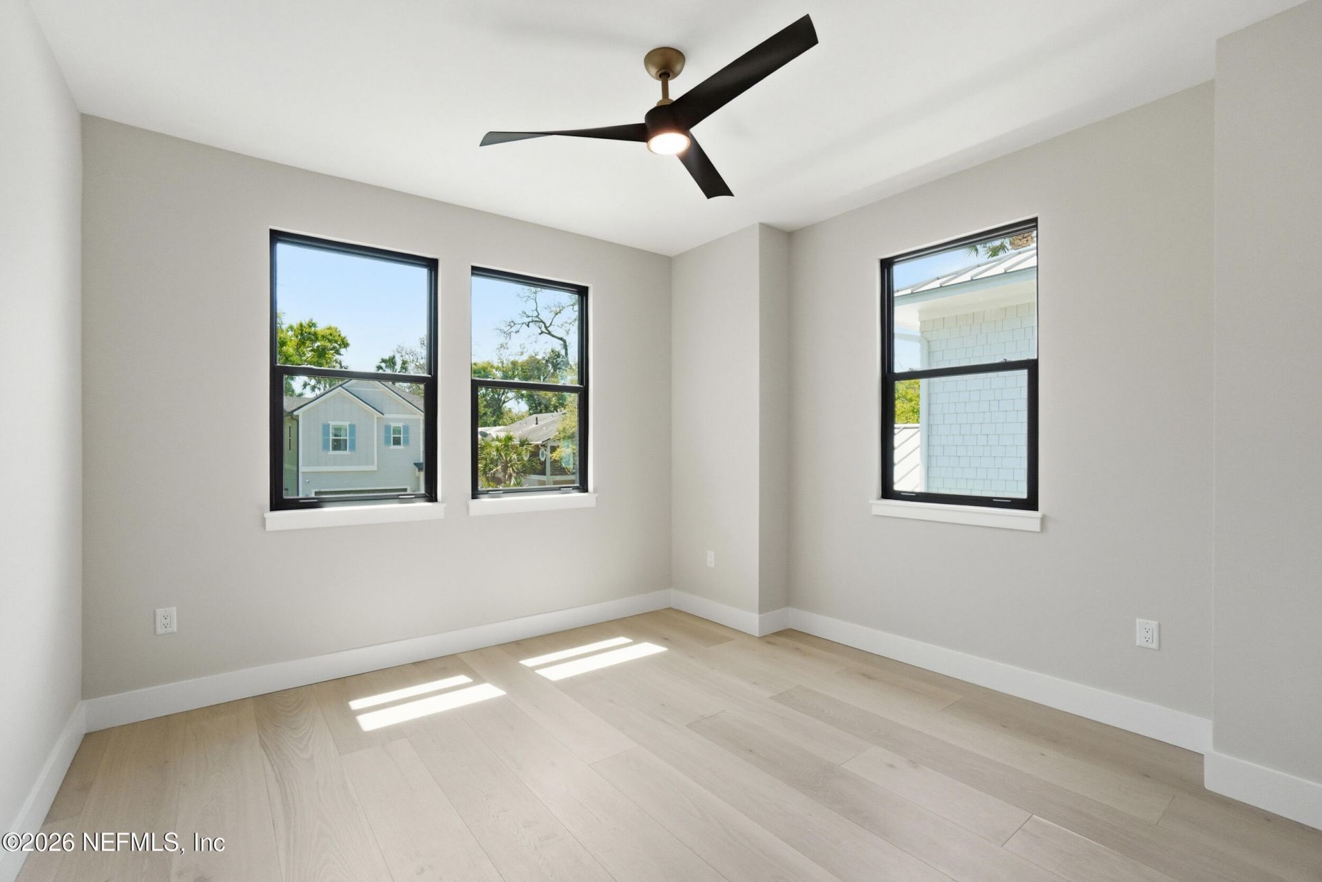 371 9th Street, Atlantic Beach, FL 32233 Photo