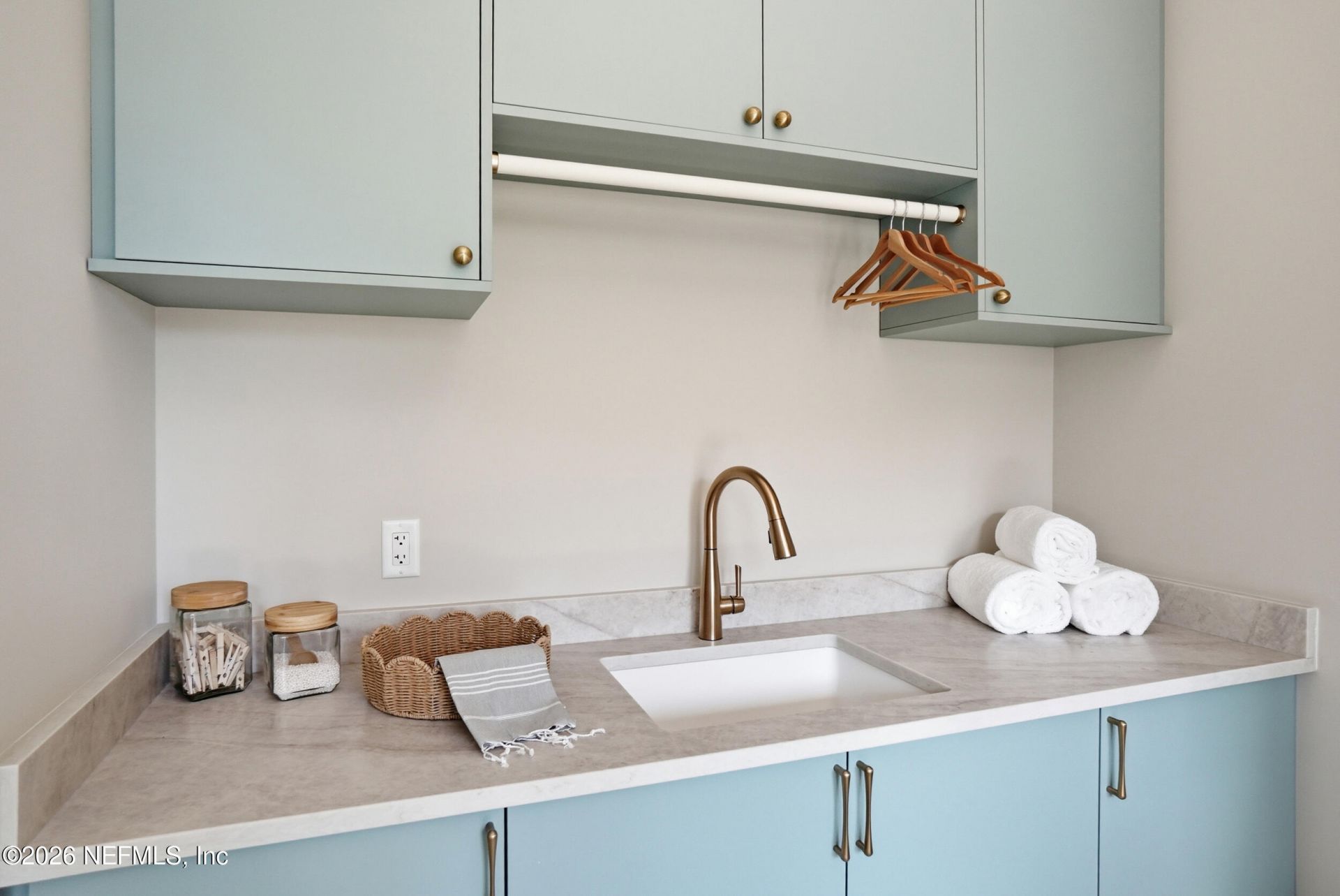 371 9th Street, Atlantic Beach, FL 32233 Photo