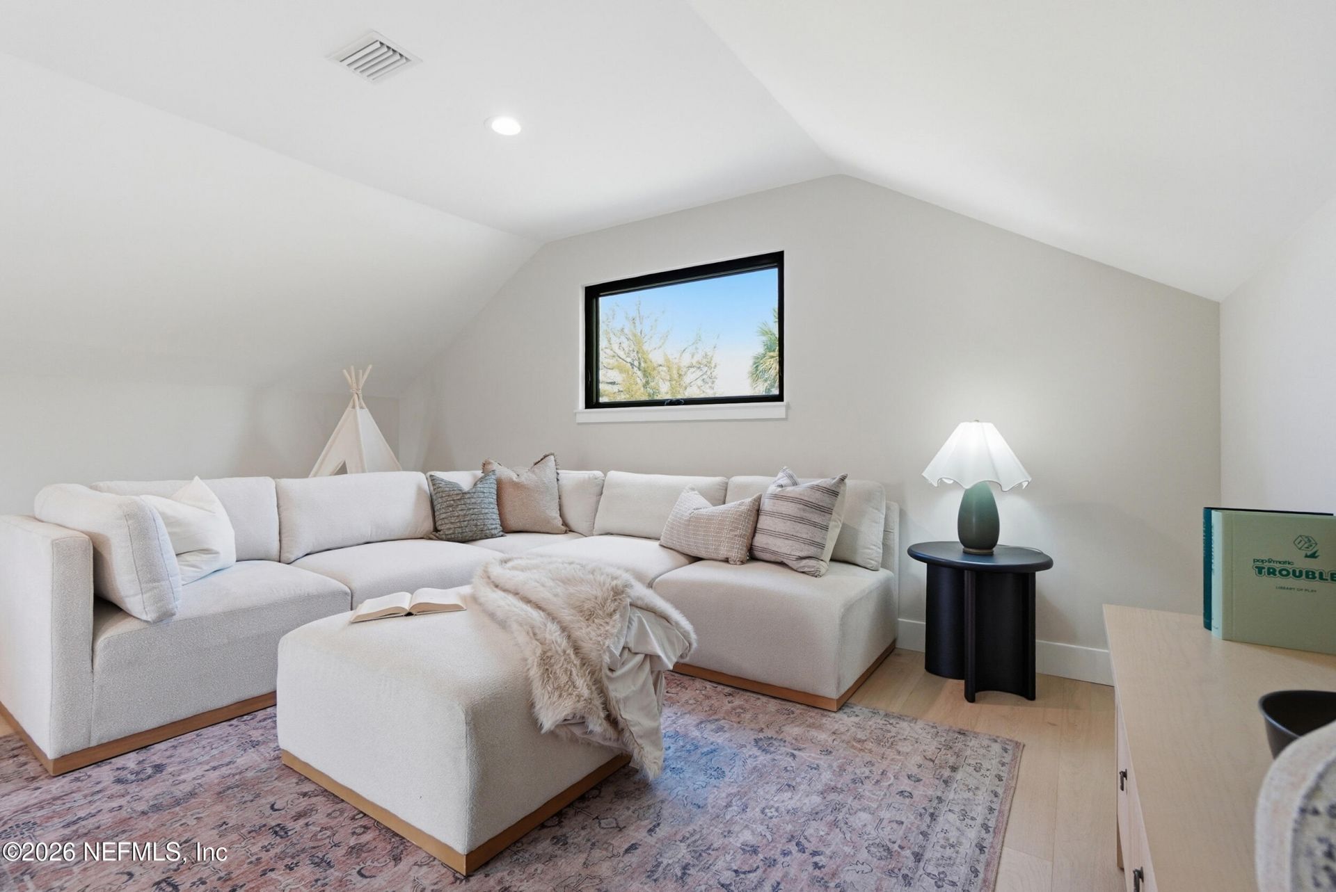 371 9th Street, Atlantic Beach, FL 32233 Photo