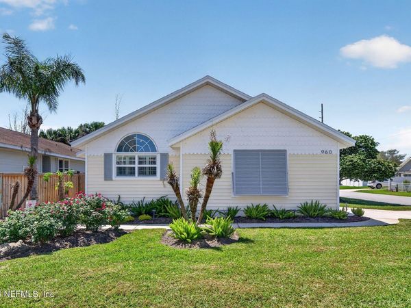 960 THEODORE Avenue, Jacksonville Beach, FL 32250