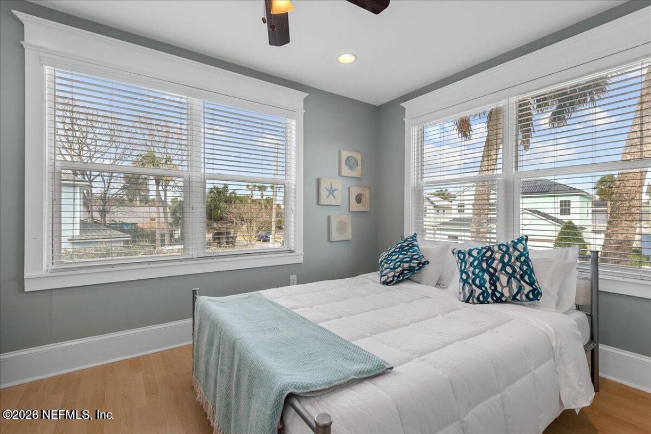 401 Margaret Street, Neptune Beach, FL 32266 Photo