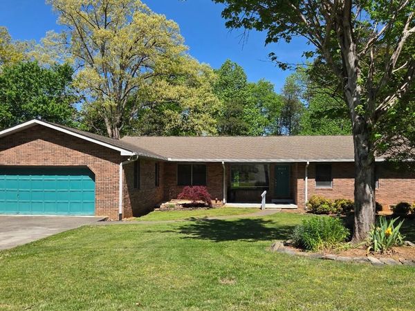 3927 Hillbrook Drive, Knoxville, TN 37931